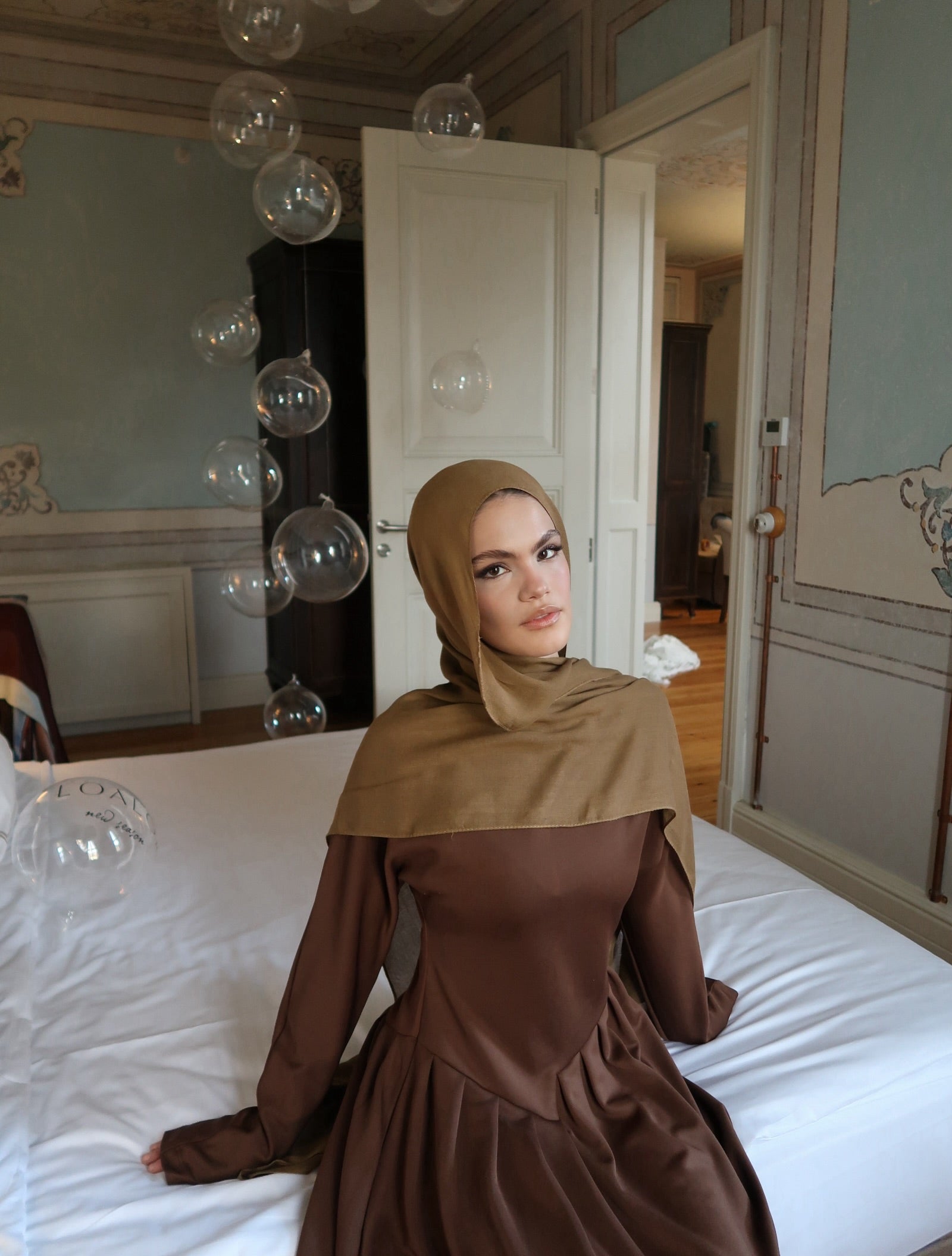 Elegance Elbise Kahverengi